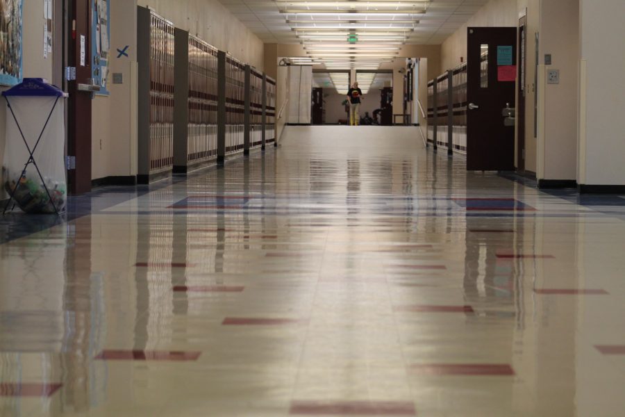Administrators have developed a 10/10 plan to keep the hallways clear.